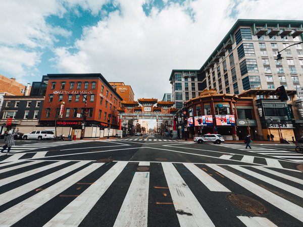 How to Optimize Urban Real Estate Layout to Minimize Noise Pollution?